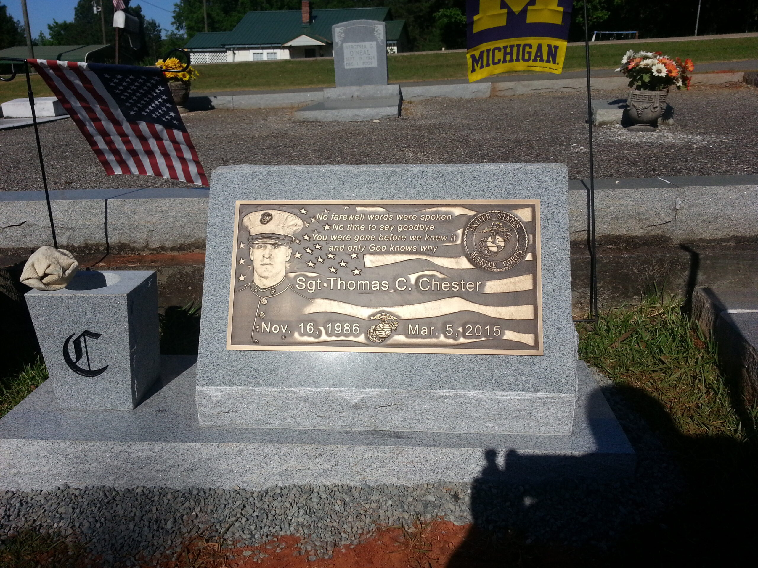 20160514_093620 granite headstone with bronze engraved Marine Corps plaque