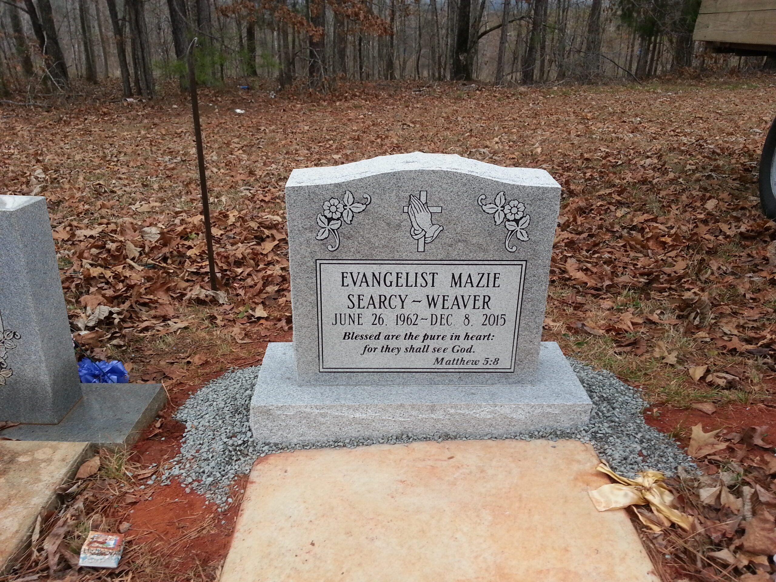 20170221_160702 single granite monument with cross and bible verse engraving