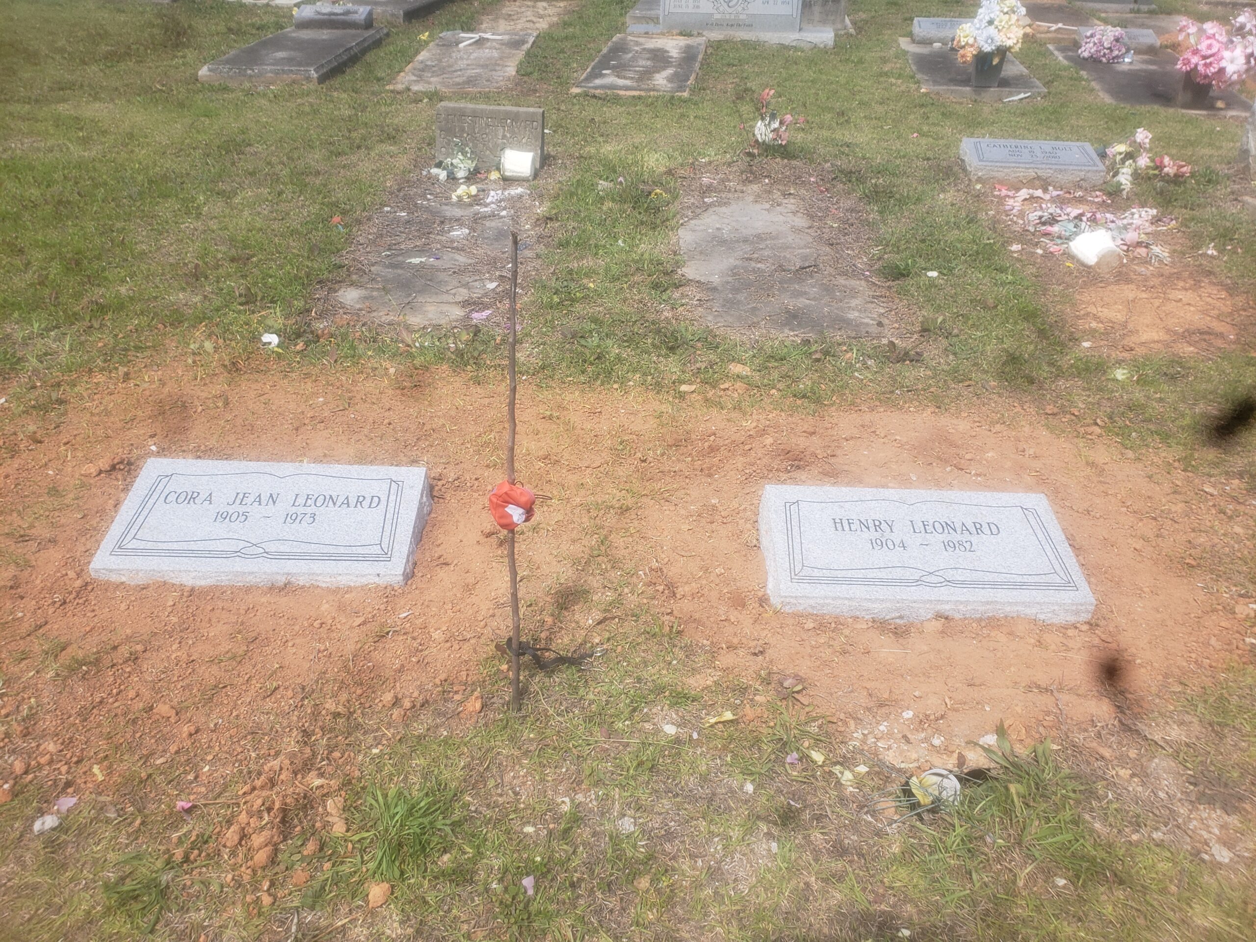 husband and wife flat grave stones