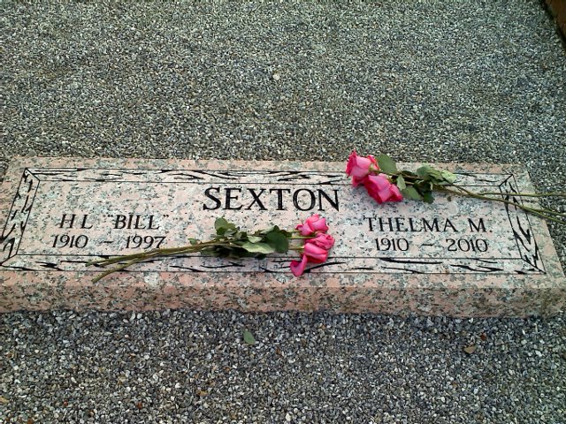 double flat headstone